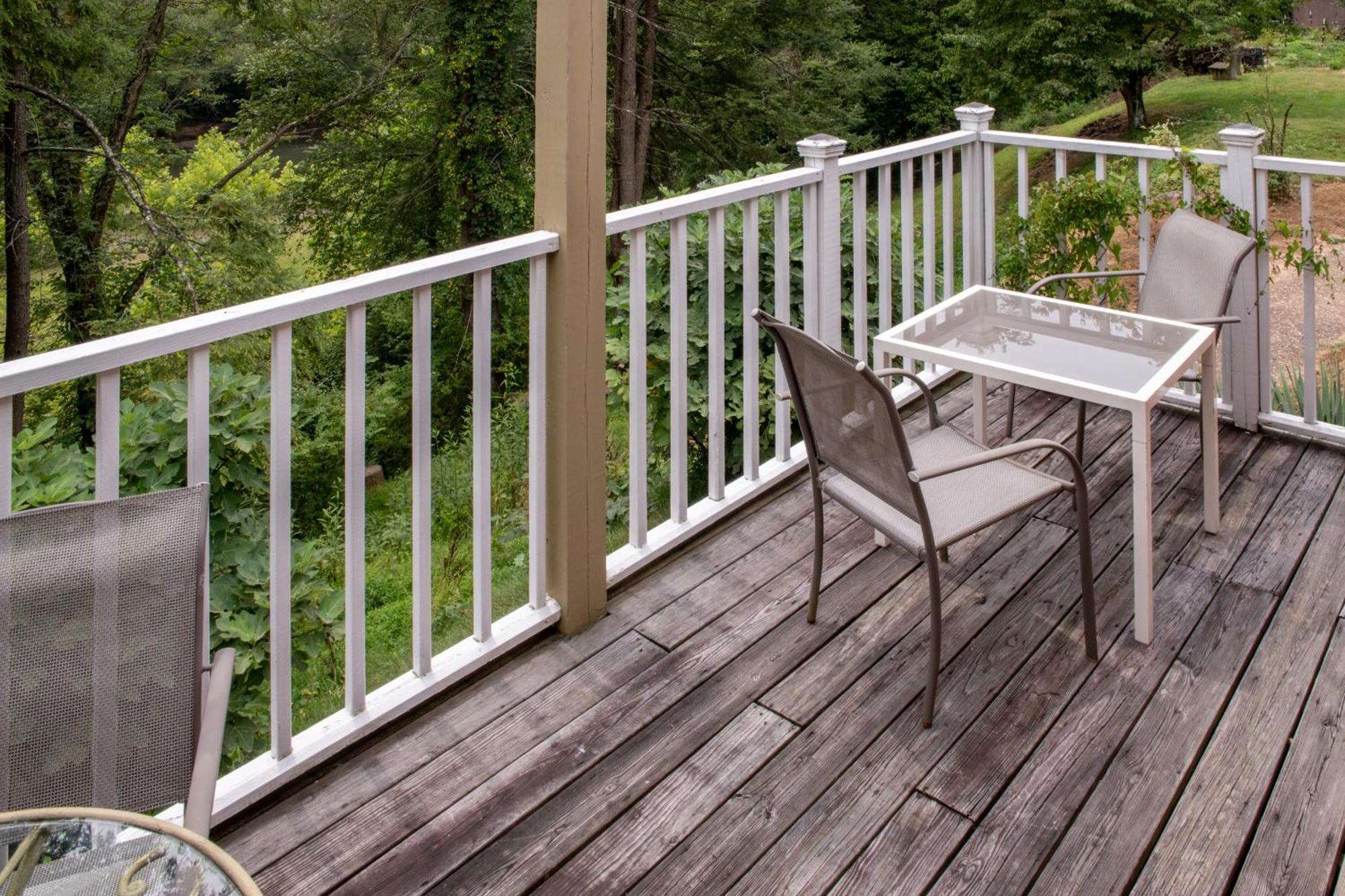Elk River Hotel & Cafe Sutton 외부 사진