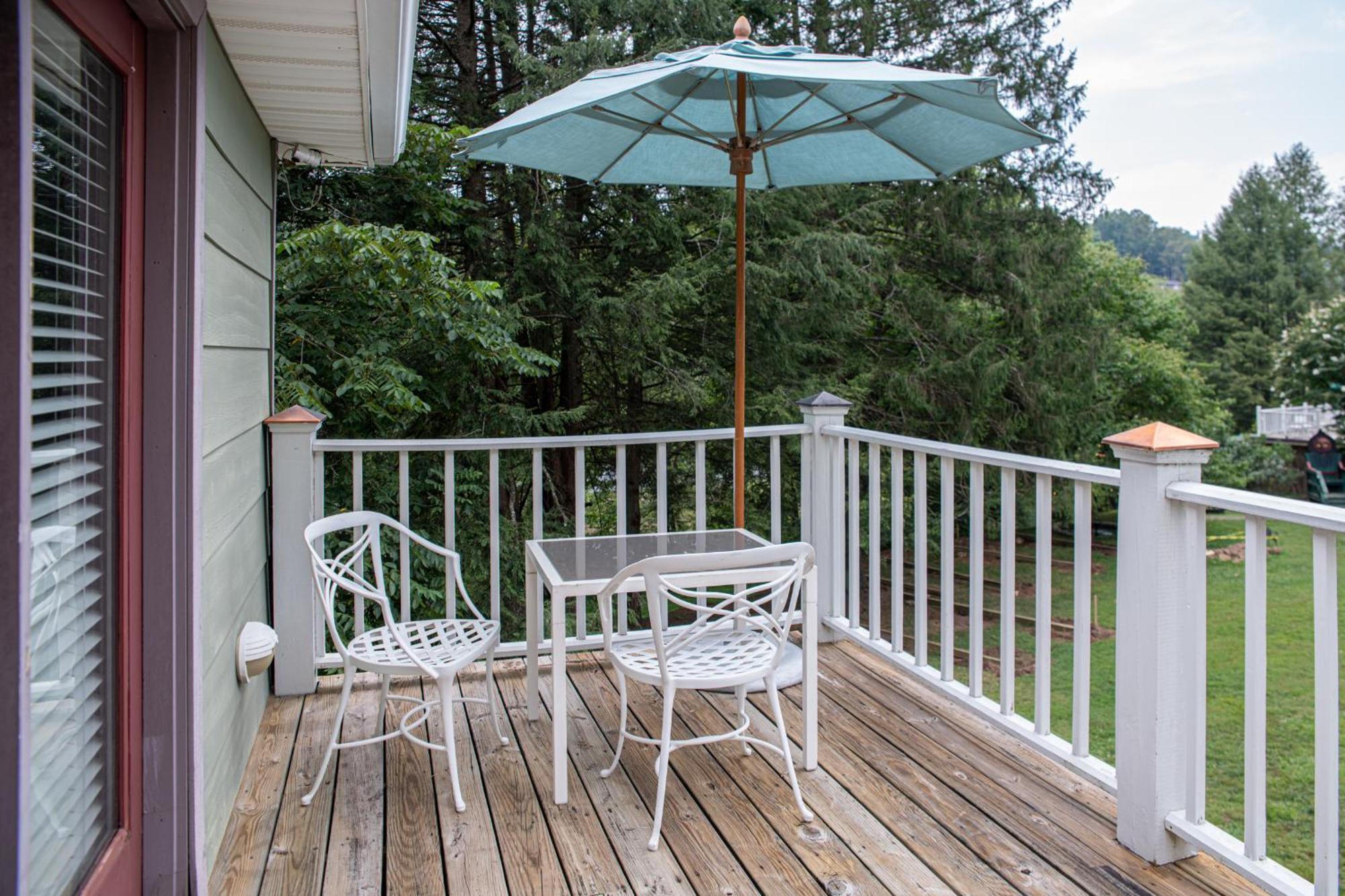 Elk River Hotel & Cafe Sutton 외부 사진